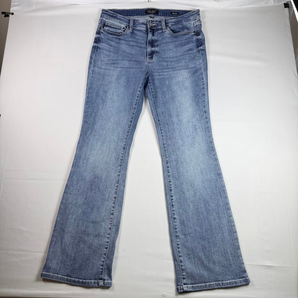 Judy Blue Los Angeles Bootcut Jeans Medium Wash Stretch Denim JB82337LT